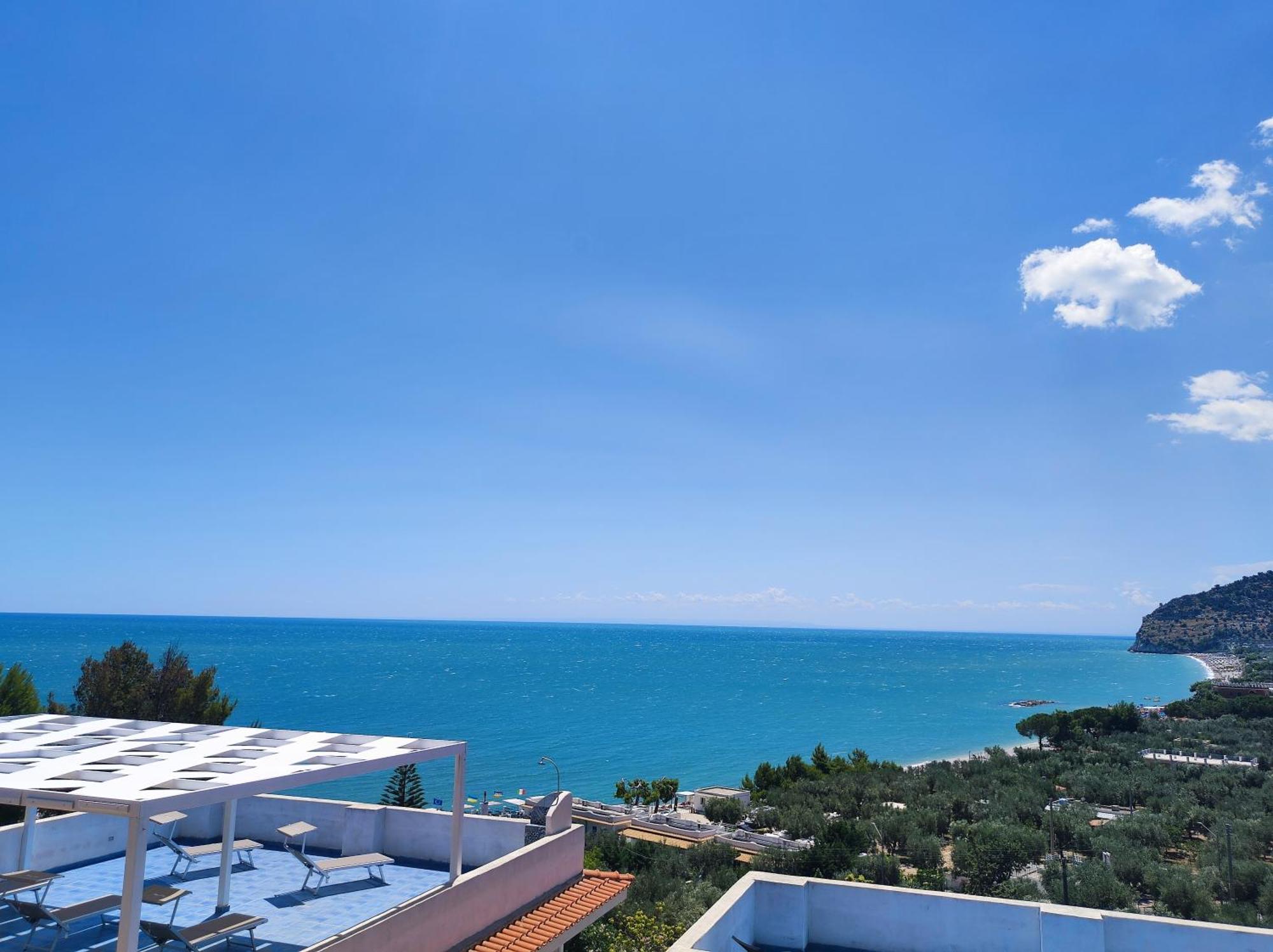 Ville Agnuli Case Vacanza Mattinata Exterior foto