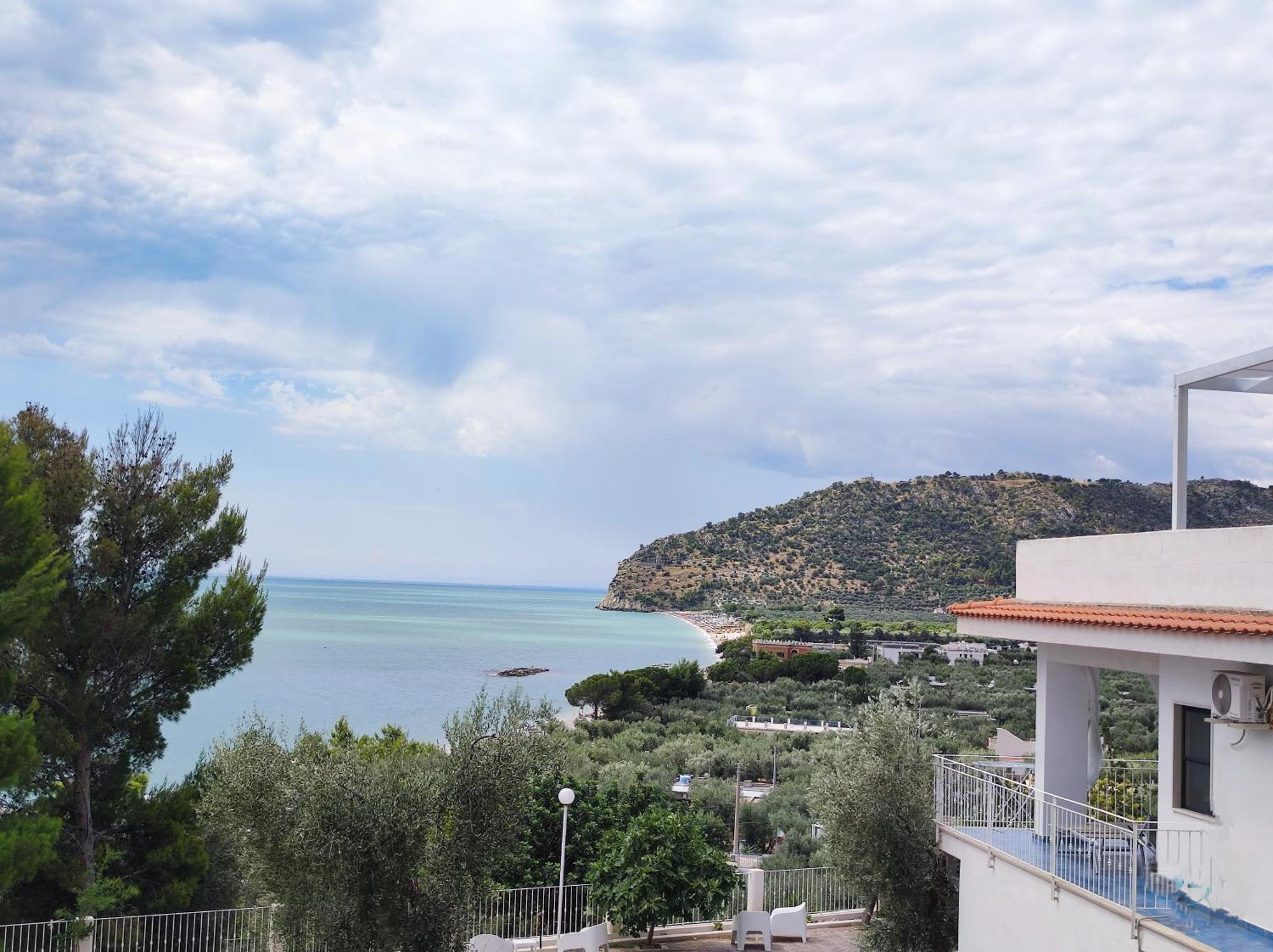 Ville Agnuli Case Vacanza Mattinata Exterior foto